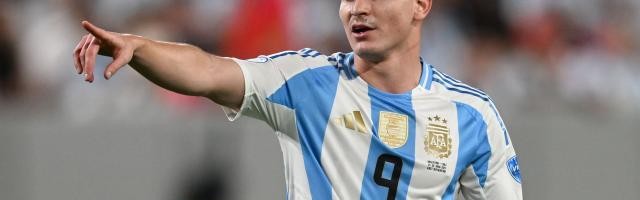 博鱼电竞-球员比赛负荷研究:0.29%球员赛季出场超5000分钟